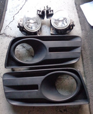 2007-2009 Mazda Cx7 Cx-7 Fog Light Kit Leftright Side With Bezel Oem