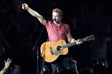 Hunter Hayes performs at UNO Lakefront Arena on December 4 2014 in- Old Photo 2