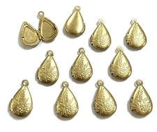 12 Vintage Patina Brass Flower Floral Etched 11x8mm. Drop Miniature Lockets 5121