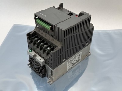 Delta VFD022E21A VFD inverter 200-240V 60Hz 24A Input 0-240V 11A 4.2KVA Output