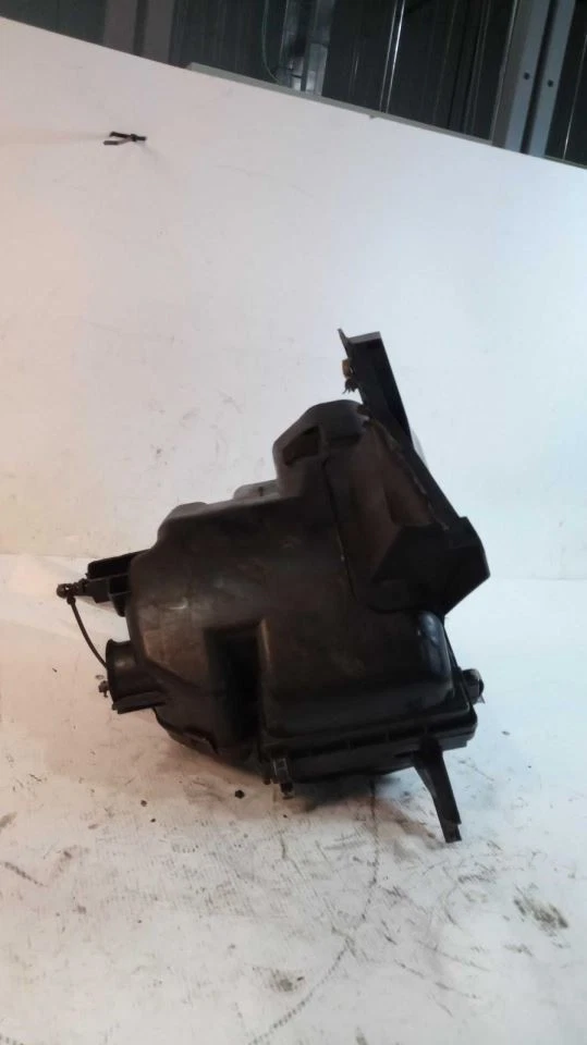 Air Cleaner 3.5L VIN A 4th Digit VQ35DE Fits 03-08 INFINITI FX SERIES 472160 - Image 2 of 4