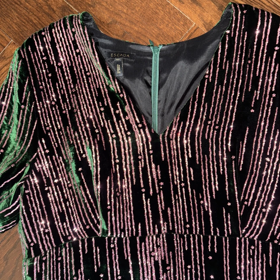 Women's Escada Green Velvet Pink Glitter Short Sleeve Dress High Waist Size 40 - Image 2 of 4