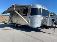 2026 Airstream Globetrotter 27FBT