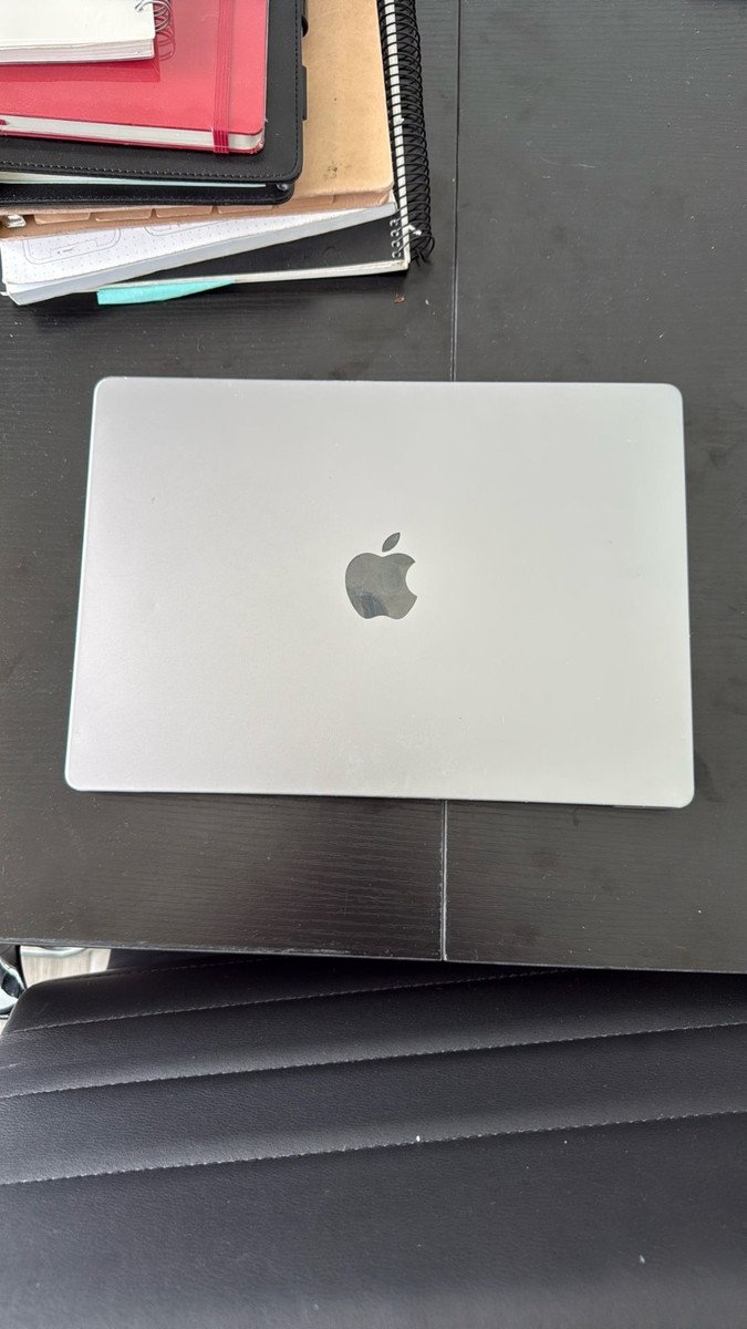 MacBook Pro 14
