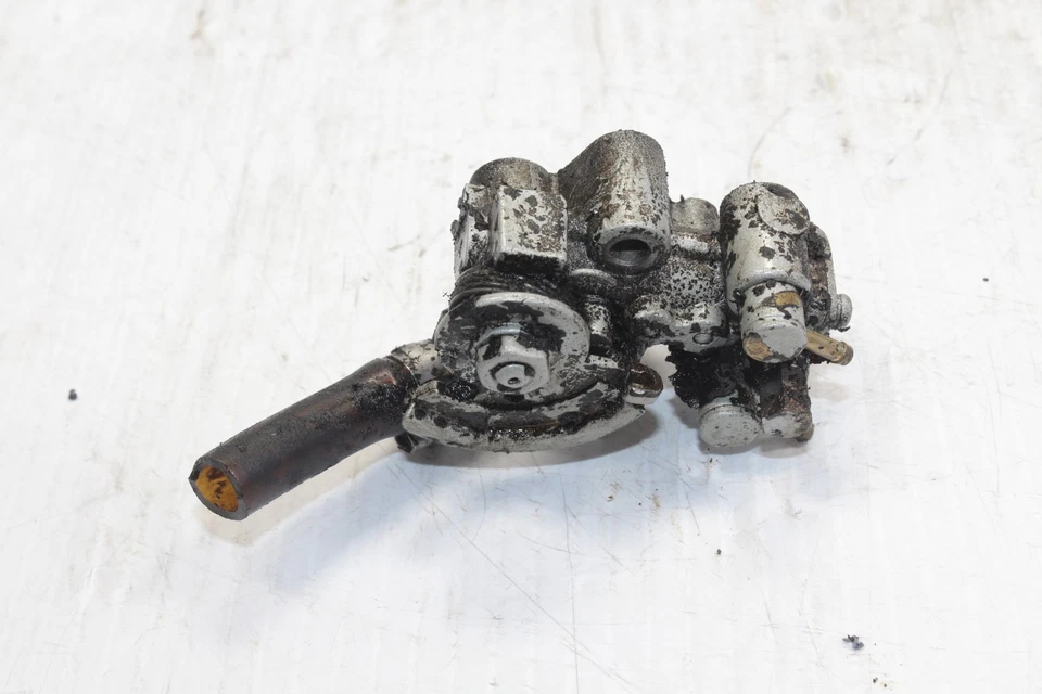 Bomba de aceite Sea-Doo GSX GTX LRV RX XP 2001 OEM 290888690 Foto 3 de 4