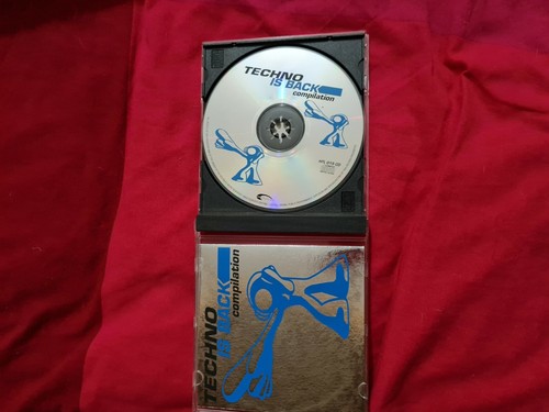 Techno Is Back Compilation Cd - Foto 2 di 2