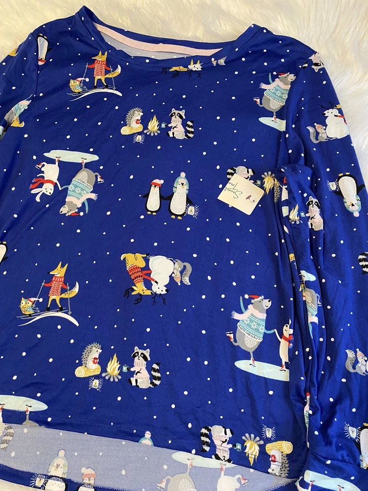 Secret Treasures Pajama Set Womens Size Medium Winter Animal Print Pajama Set - Image 3 of 4