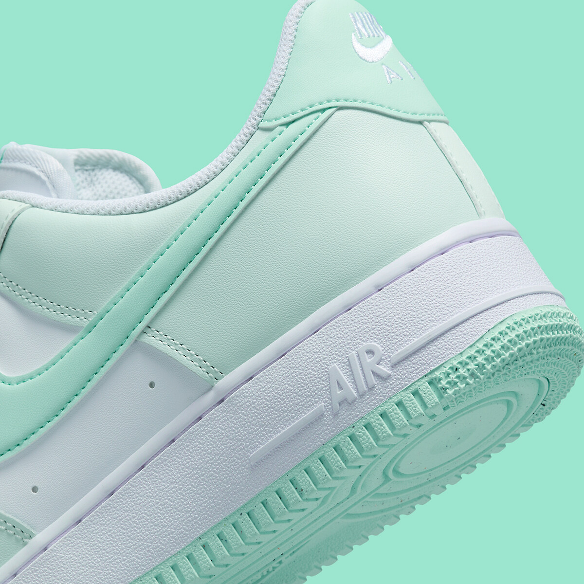 Nike Air Force 1 '07 Low Barely Green Mint Foam White Nby FZ4123