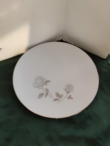 Noritake China Rosay Salad Plate Gray Flower Pattern Japan Porcelain 8 1/4 Inch