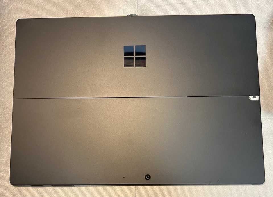 Microsoft Surface Pro 7 I7-1065G7, 3.9 GHz, 16GB RAM, 256GB SSD - Image 2 of 4