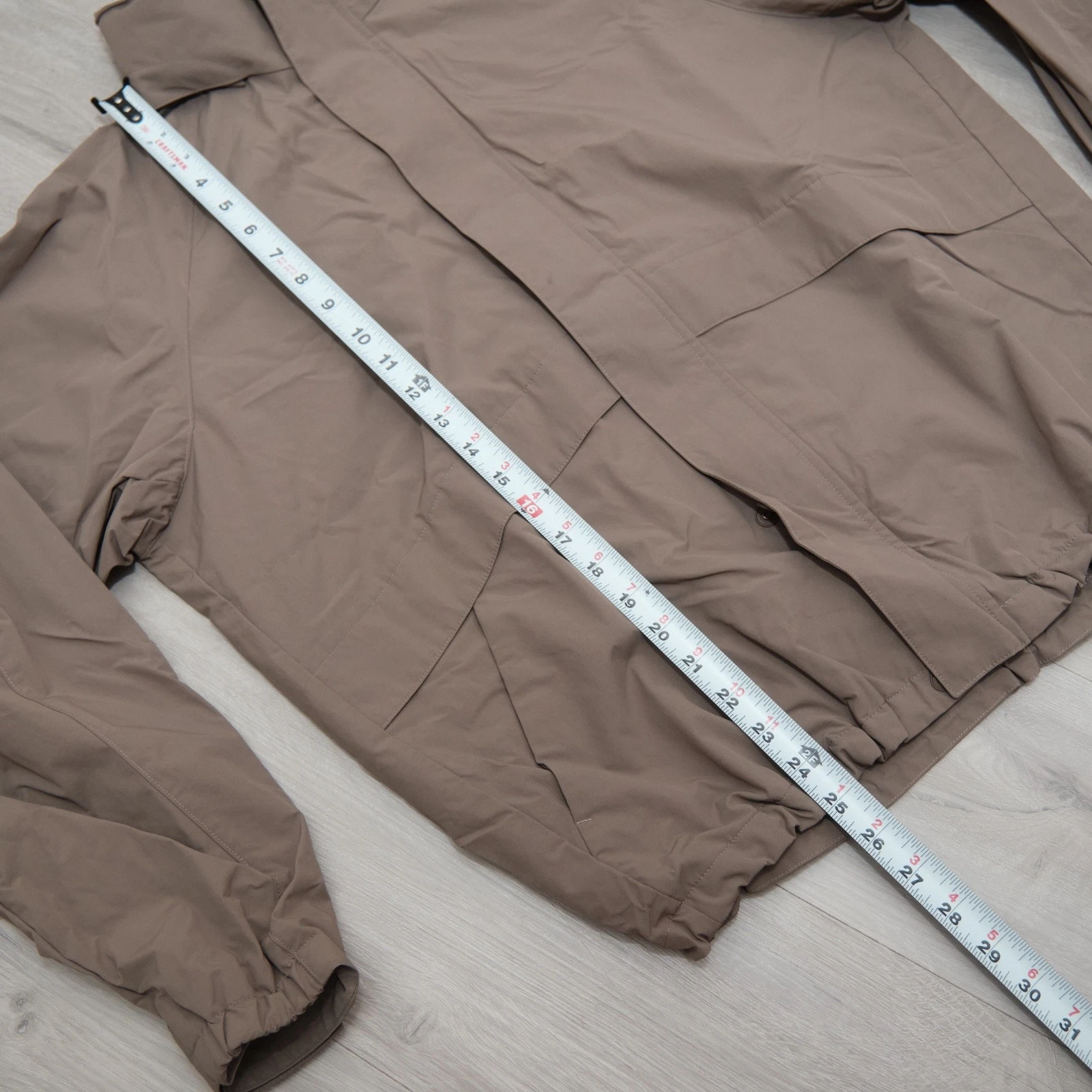 Uniqlo U Men's Lightweight Utility Windbreaker Jacket Taupe Brown Size M image 3