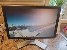 Dell UltraSharp 2009WT 20  LCD Monitor USB Hub VGA DVI 16:10 1680x1050