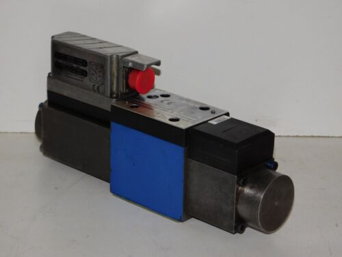 New Bosch Rexroth 0811404552 Hydraulic Proportional Directional Control Valve