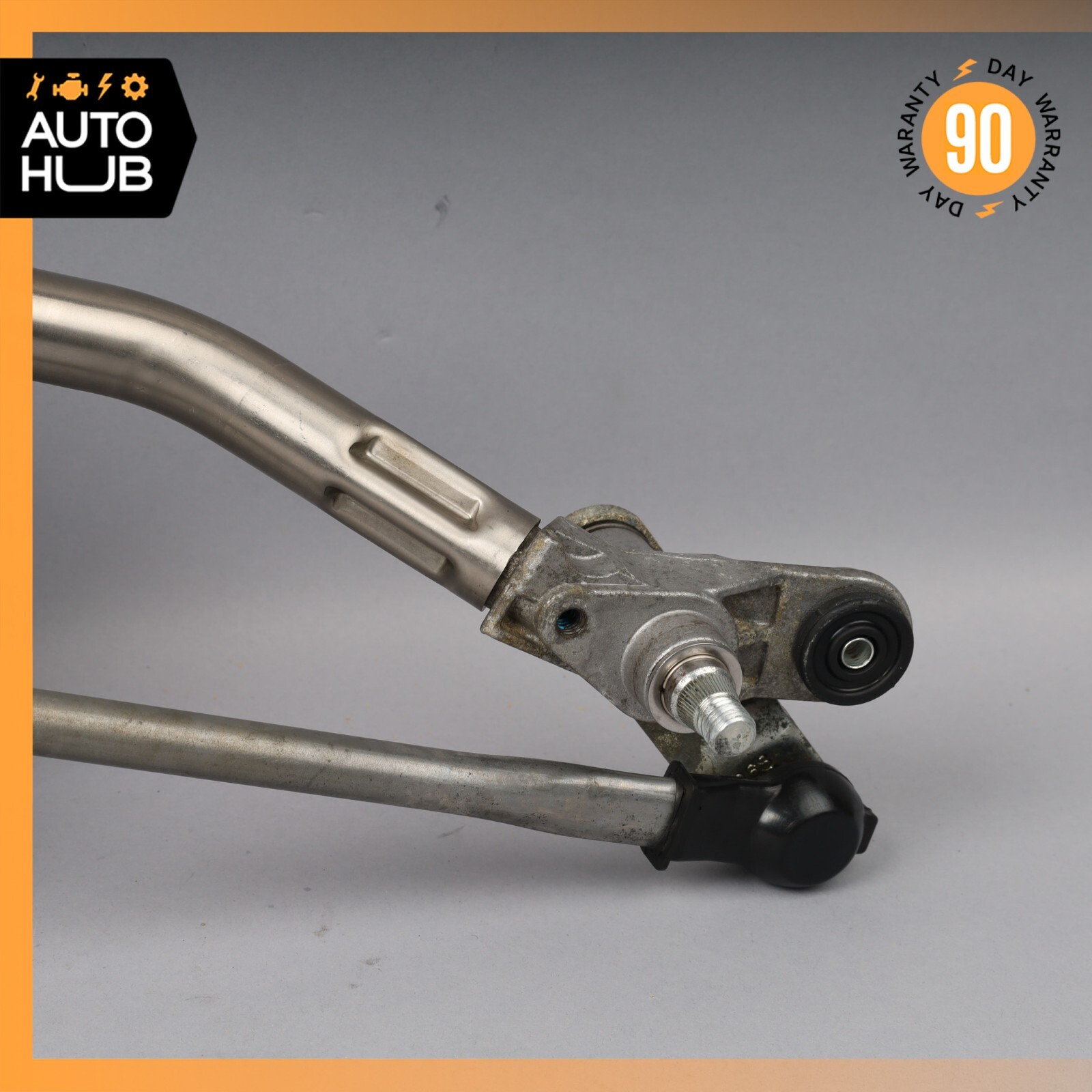 08-19 Maserati GranTurismo M145 Front Windshield Wiper Motor Linkage Arm OEM