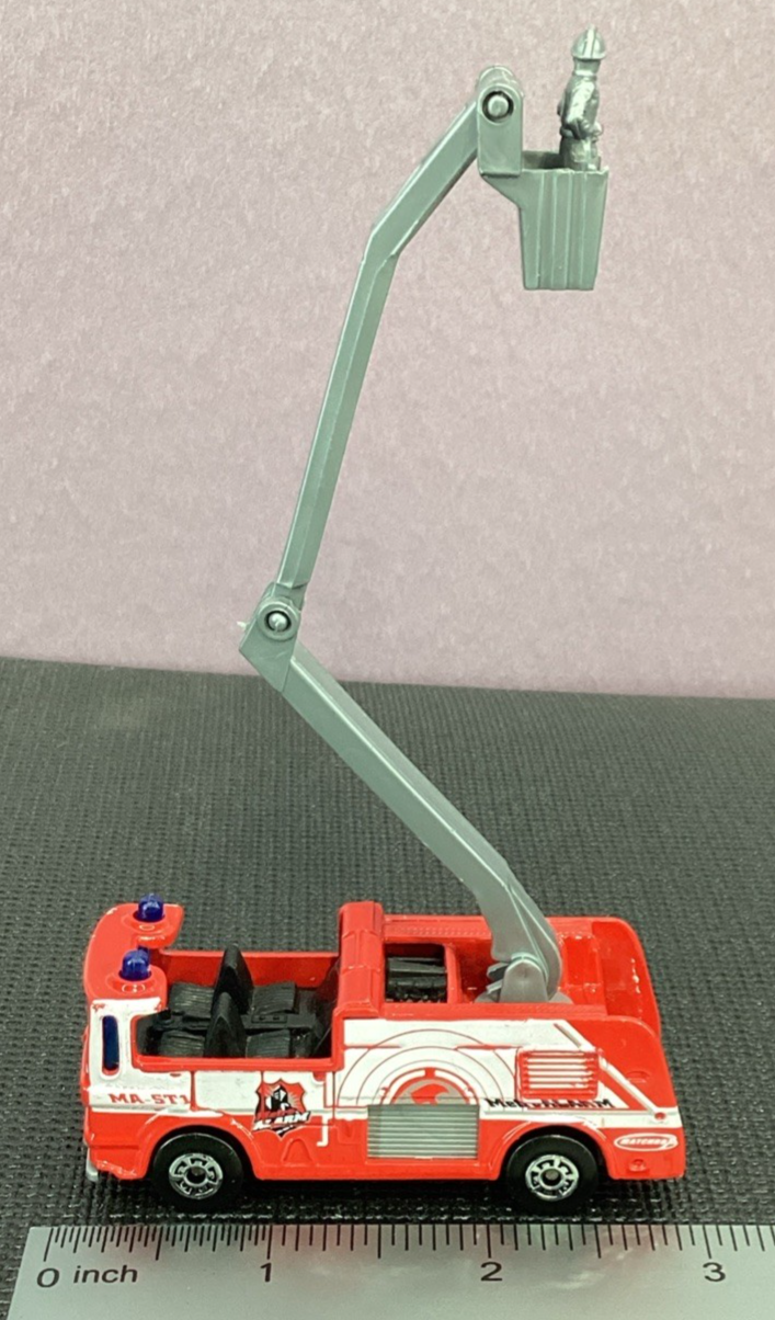 Picture 2 of 9