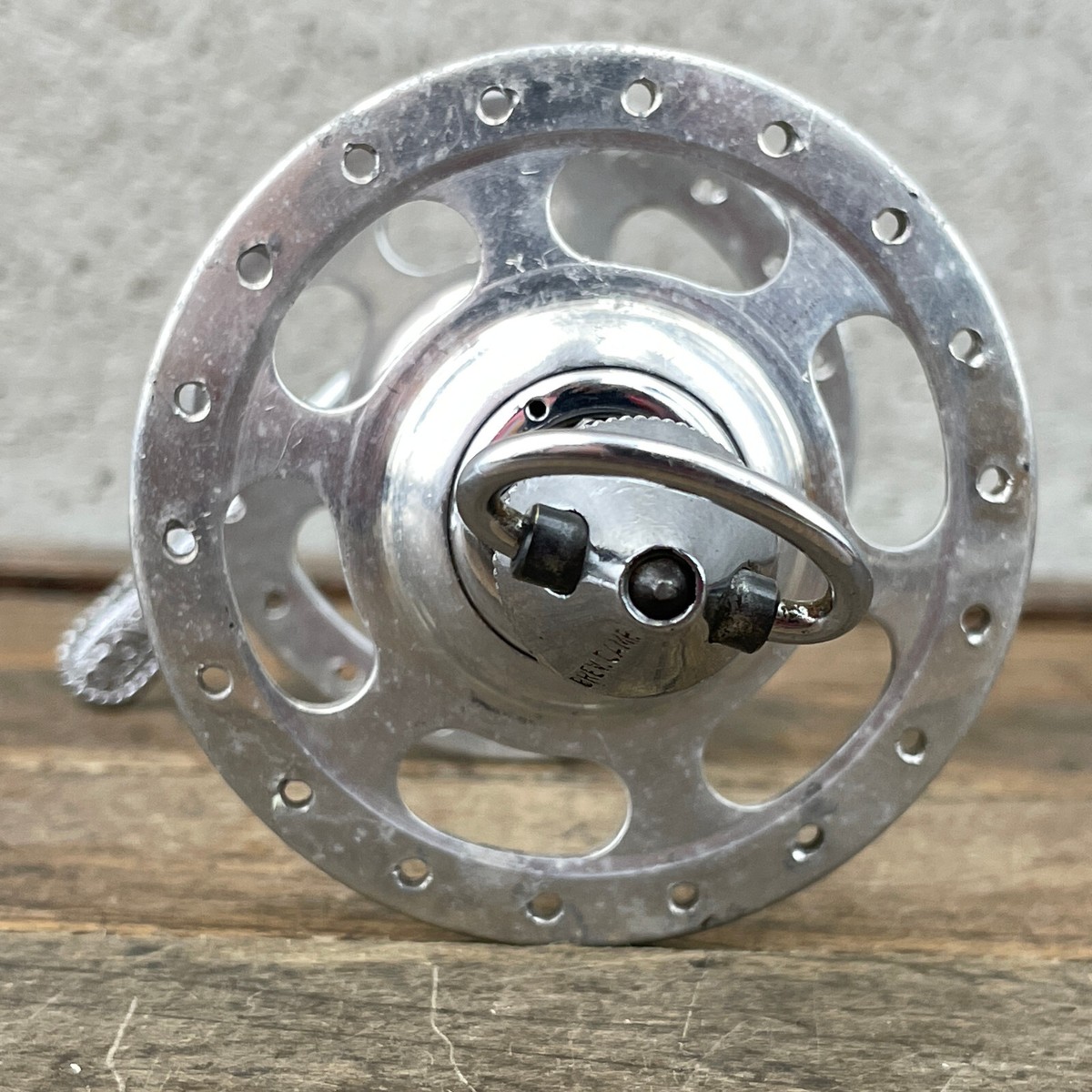 ビンテージ　Campagnolo Record フロントハブ Vintage Campagnolo Record Front Hub With QR Skewer Low