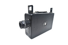 Cine Kodak Model BB Junior Vintage Movie Camera with F/1.9 25mm Lens