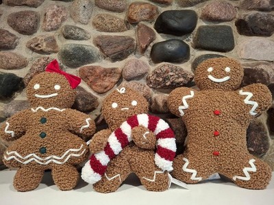POTTERY BARN GINGERBREAD SPICE FAMILY THROW PILLOWS SET OF 3, MR MS & BABY,NWT