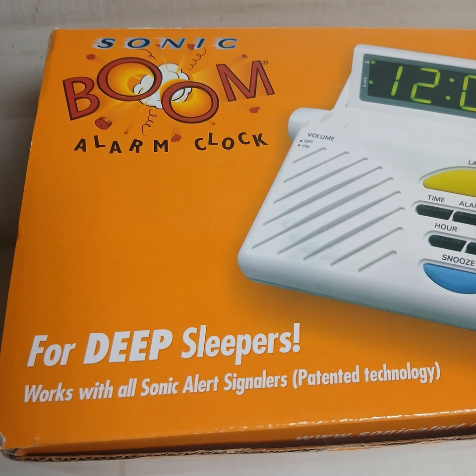 Sonic Alert Sonic Boom For Deep Sleepers Vibrating Alarm Clock NEW Open Box - Image 2 of 4