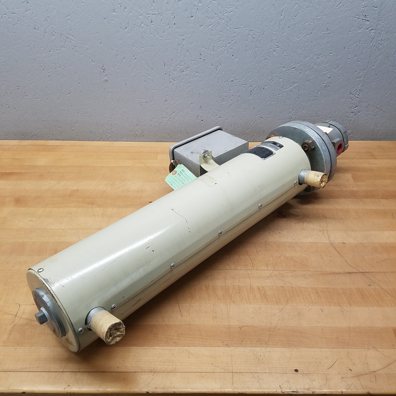 Chromalox NWH-3625E2 NWH Series Water Heater With AR-215LT Thermostat - USED