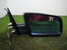 Retroviseur droit (ou coque) BMW 520
