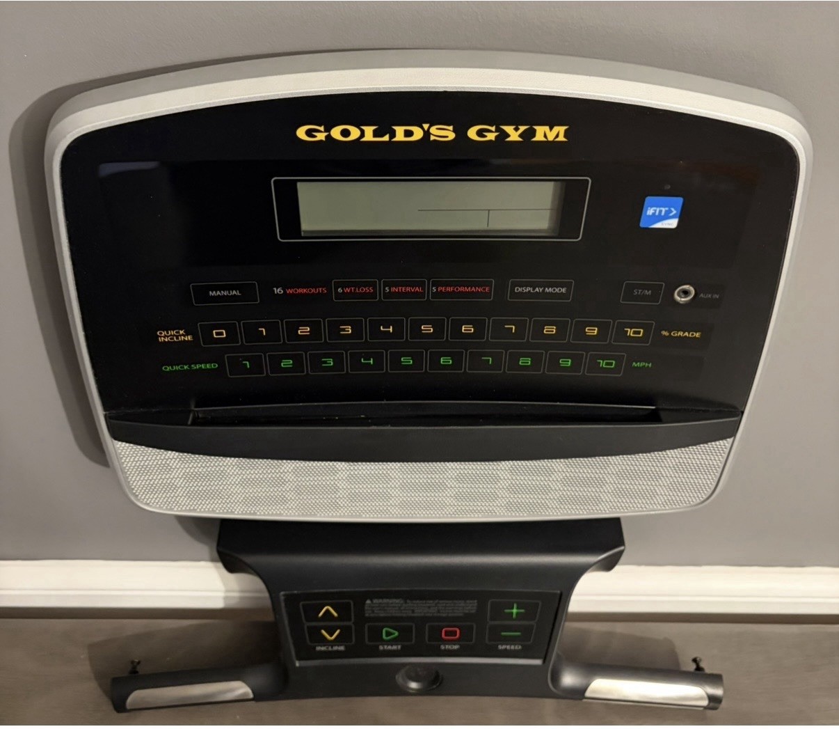 Gold’s Gym 430i Tapis Roulant Trainer Display Console Assemblaggio foto 4