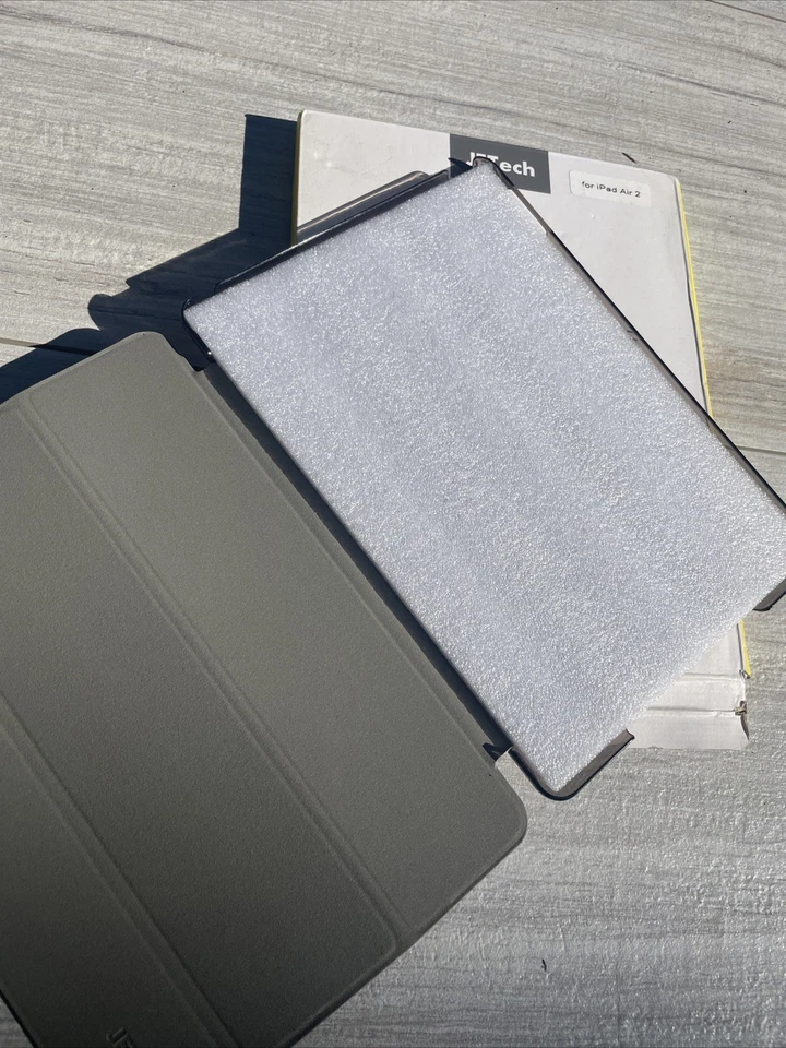 JETech Protective Case for iPad Air 2 - Image 3 of 4