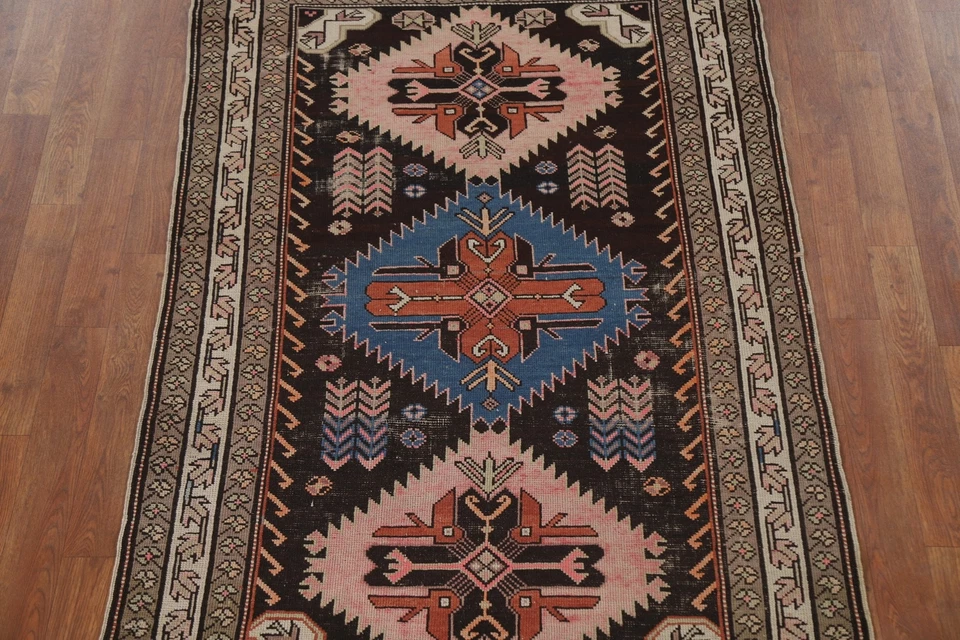 Старинный русский казахский восточный шерстяной ковер ручной вязки с геометрическим узором 4 фута x 5 футов - Изображение 3 из 4