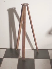 Wood Telescoping Tripod  27" to 51" Tall (Shamrock)