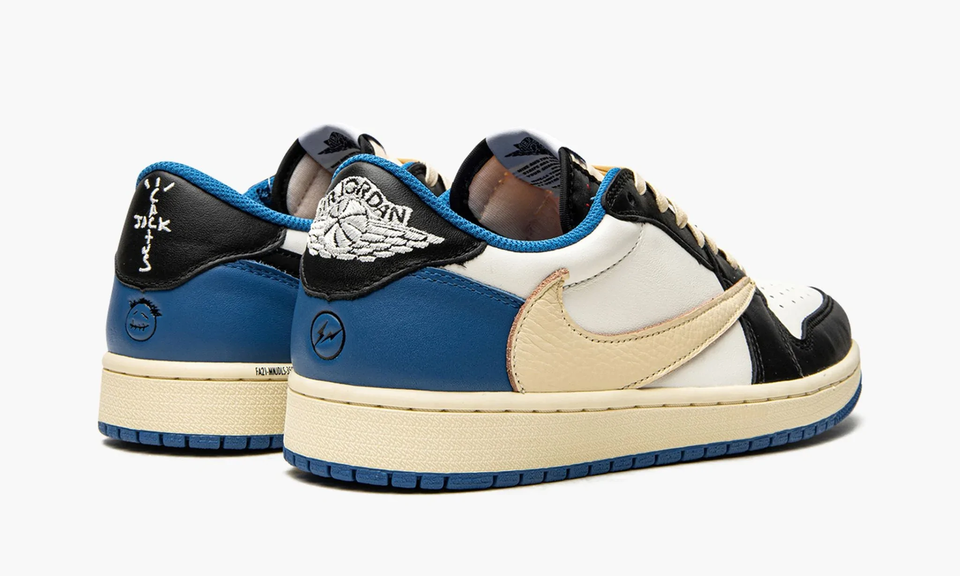 Nike Air Jordan 1 Low OG Travis Scott Fragment DM7866-140 Nike Air Jordan 1 Low OG Travis Scott Fragment DM7866-140