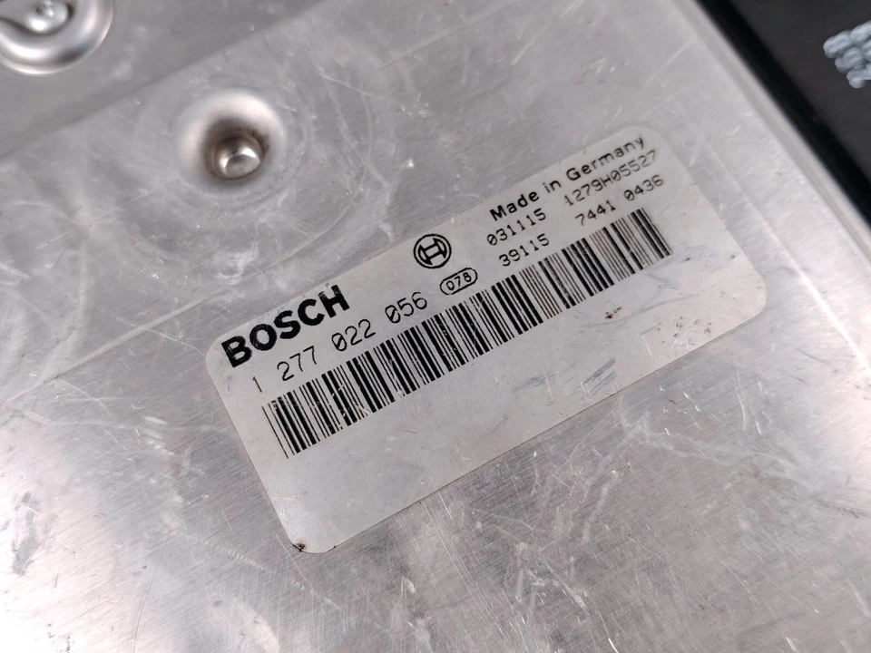 BMW 525i 530i 645Ci MÓDULO DE CONTROLE DE RACK DE DIREÇÃO ATIVA 1277022056 32436772742 - Imagem 2 de 4