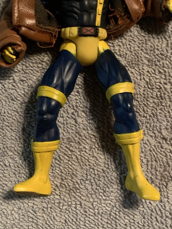 ** RARE ** Toy Biz Cyclops 1998 W/ Original Jacket - Image 3 of 4