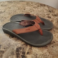 OluKai Sandals Mens SZ 12 Ohana Brown Flip Flop Beach Coastal Comfort Shoes