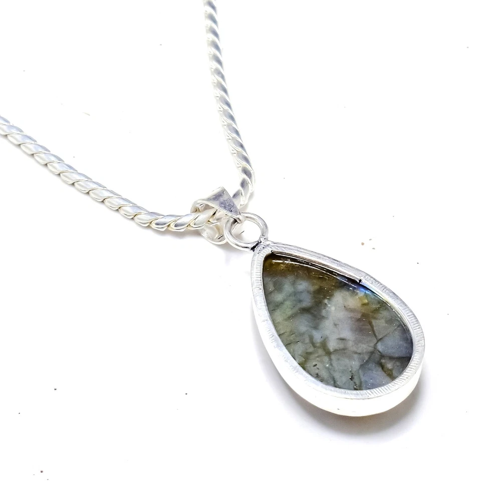 Natural Labradorite Gemstone Pendant 925 Sterling Silver Handmade Necklace 20" - Image 2 of 4