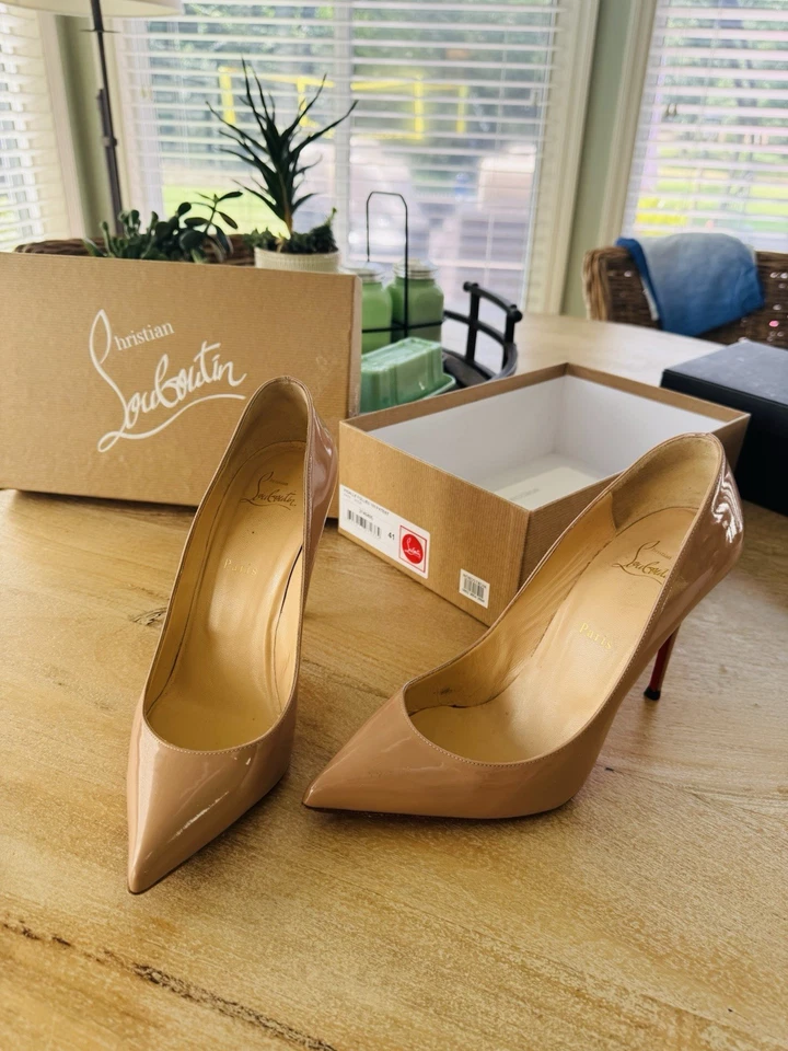 Zapatos de salón CHRISTIAN LOUBOUTIN charol desnudo pigalle follies talla 10 euro 41 Foto 3 de 4