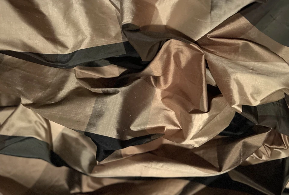 Beige/Negro/Gris 4" Dupioni Shantung Checks 100% Seda 54" W, Por Yarda (SD-62845) Foto 2 de 3