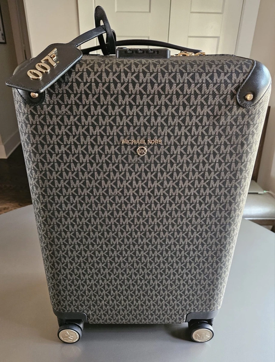 Michael Kors 19