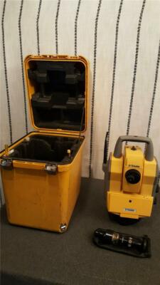 TRIMBLE Total Station 5605 DR Standard DIRECT REFLEX DR (Without Charger)
