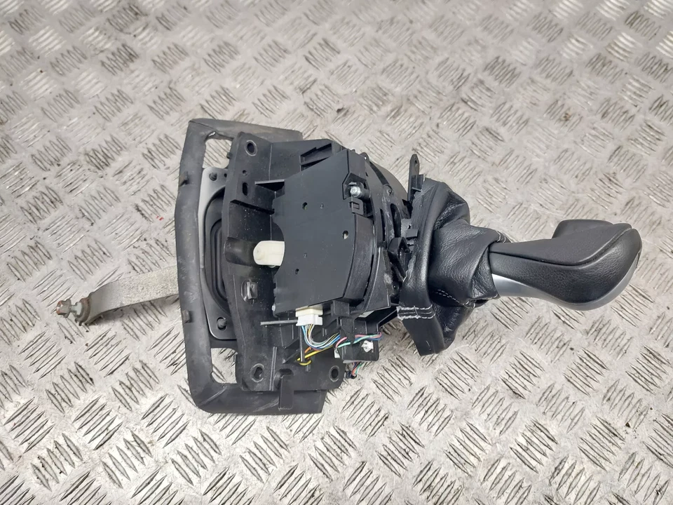 INFINITI Q50 AUTOMATIC GEARSTICK SHIFTER SELECTOR 2016 - Image 3 of 4