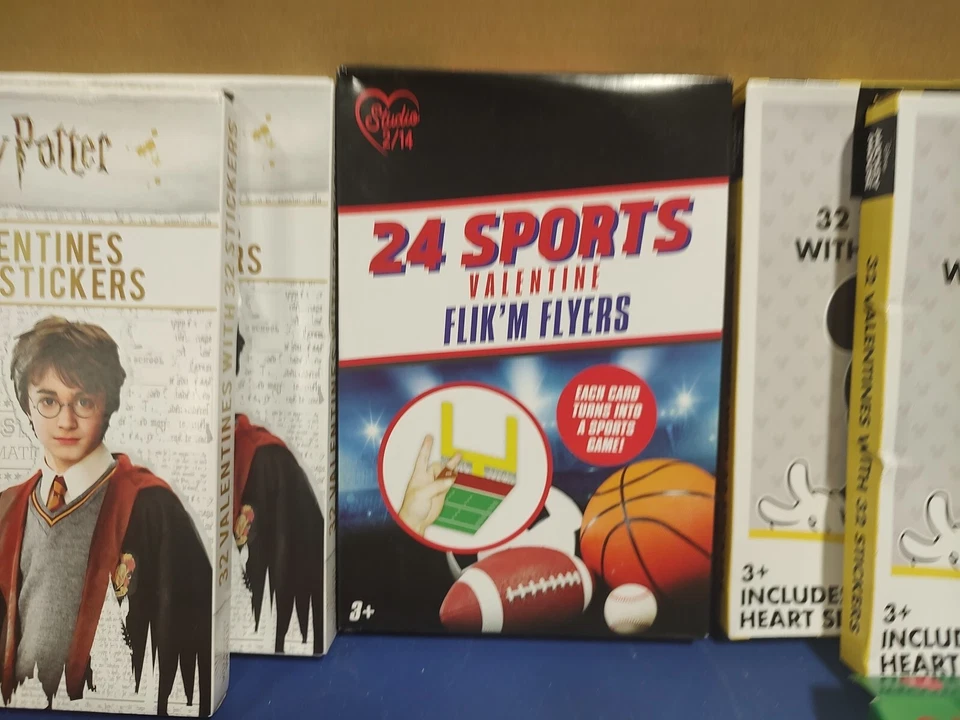 Wholesale Lot Valentine's Day Hallmark Favor Sacks, Various Stickers As Pictured - Image 3 of 4