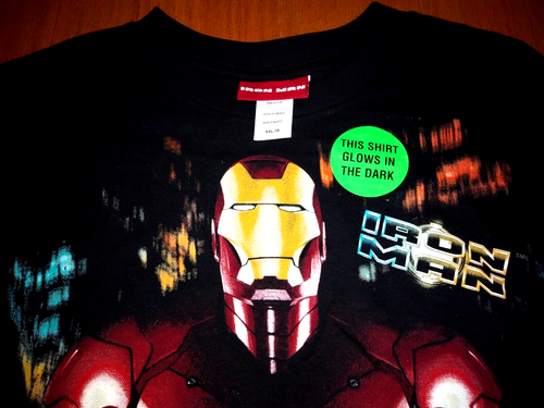 New Glow in the Dark Iron Man Black T-Shirt Boy's  14/16 )  label " XXL 18 " - Picture 2 of 5