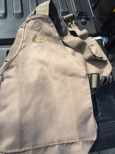 AVERY (DUCKS UNLIMITED) HUNTING VEST AND COLUMBIA XL HUNTING VEST FINE SHAPE - Picture 8 of 9