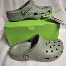 Crocs Classic Clog Kids J6 Green Moss Youth Size 6 NIB