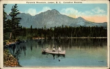 Pyramid Mountain Jasper British Columbia vintage postcard u918