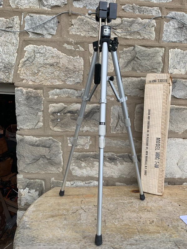 Davis & Sanford MBC-F-10 Vintage Camera Tripod Fluid Head Adjustable 43" USA