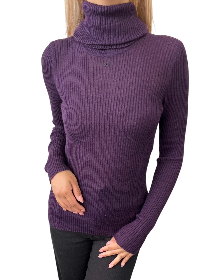 Suéter Top CHANEL Vintage 98A CC Logo Tejido Acanalado #40 Cuello Alto Púrpura Cachemira Foto 2 de 4