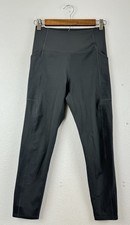Girlfriend Collective Gray Compressive Pocket Legging Size Small 24" Inseam