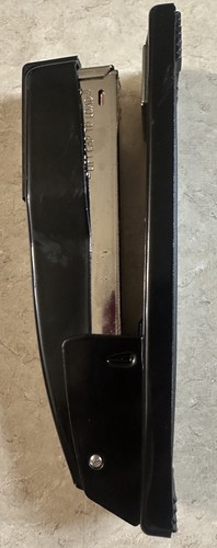 Agrafeuse Swingline modèle 444 noire - Photo 2/7