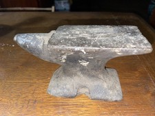 Vintage 3Lb 13 Oz SOLID CAST IRON SMALL ANVIL...