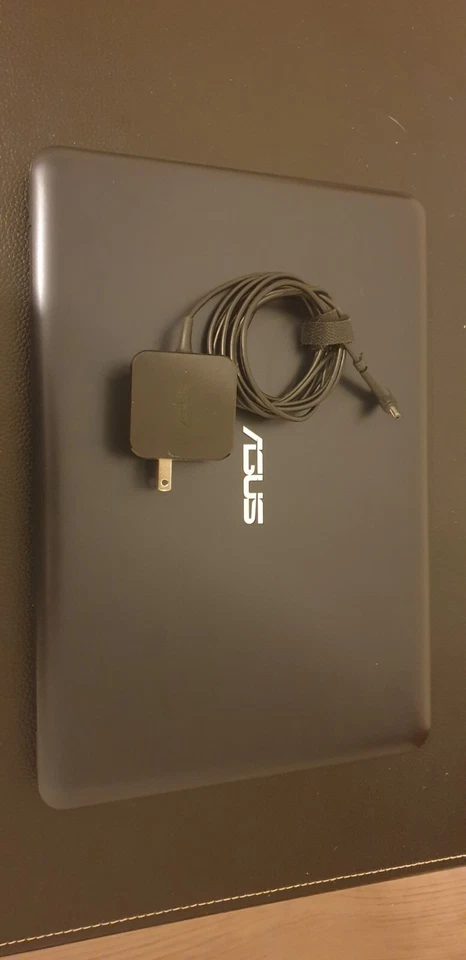 Asus VivoBook E402W - Image 2 of 4